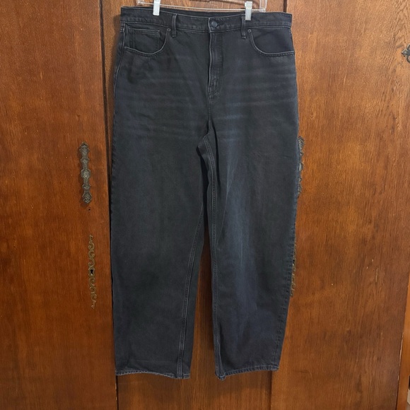 Good American Relaxed Barrel - Picture 5 of 7